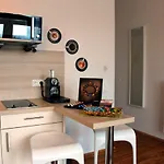 Exklusives Penthouse! Mit Wlan, Tiefgarage, 2 Fernseher Etc.